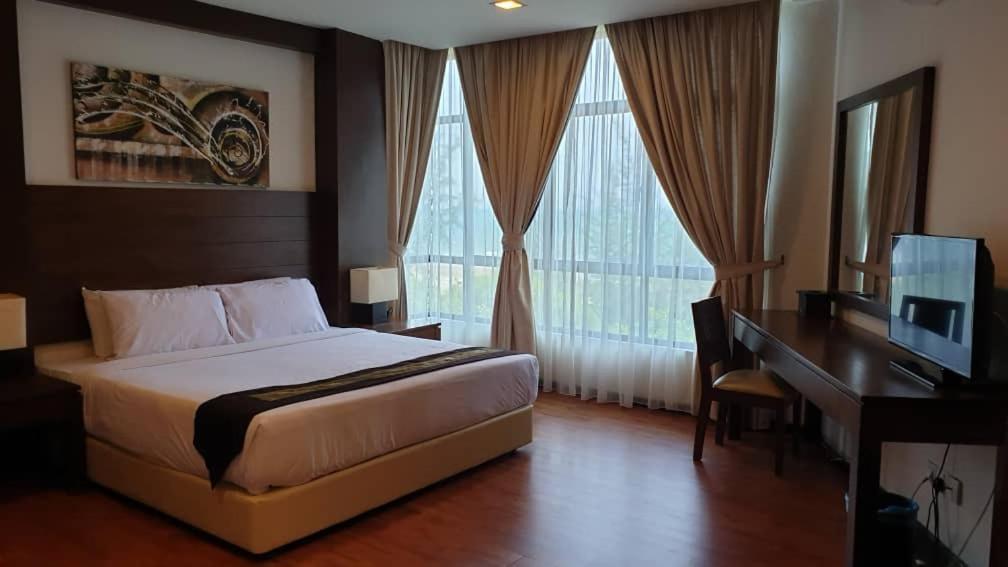 Samsuria Beach Resort & Residence Чератінг Екстер'єр фото
